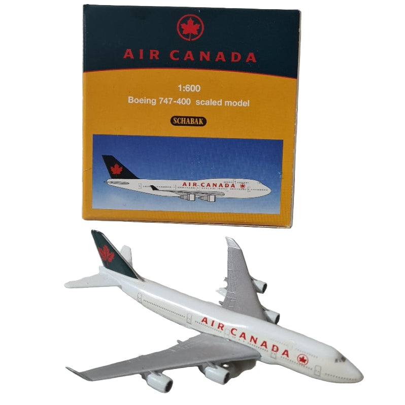 Air Canada boeing 747-400 diecast model
