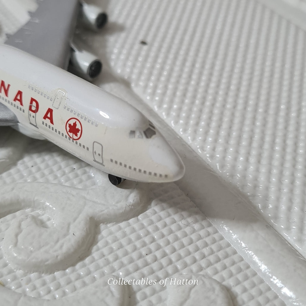 Schabak 1:600 Boeing 747-400  Air Canada Germany diecast plane boxed 921/19