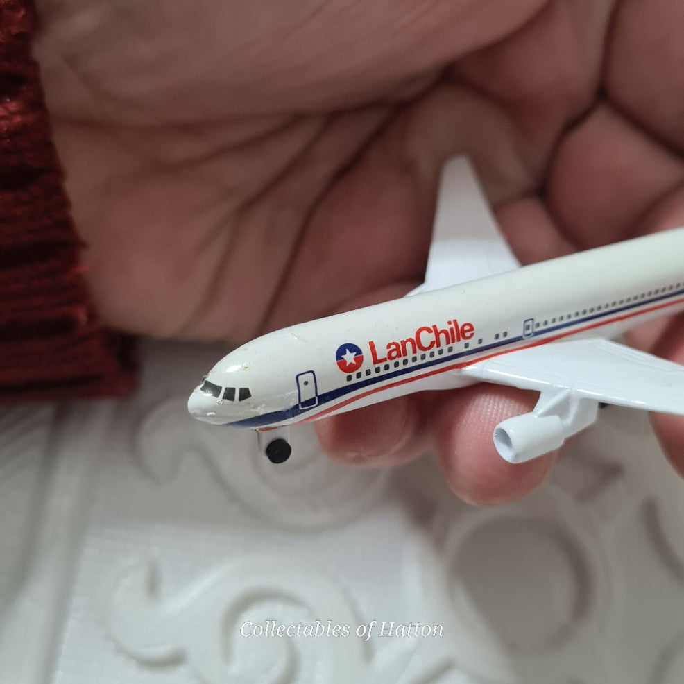Schabak 1:600 Boeing 767 LanChile Germany diecast plane boxed 907/95