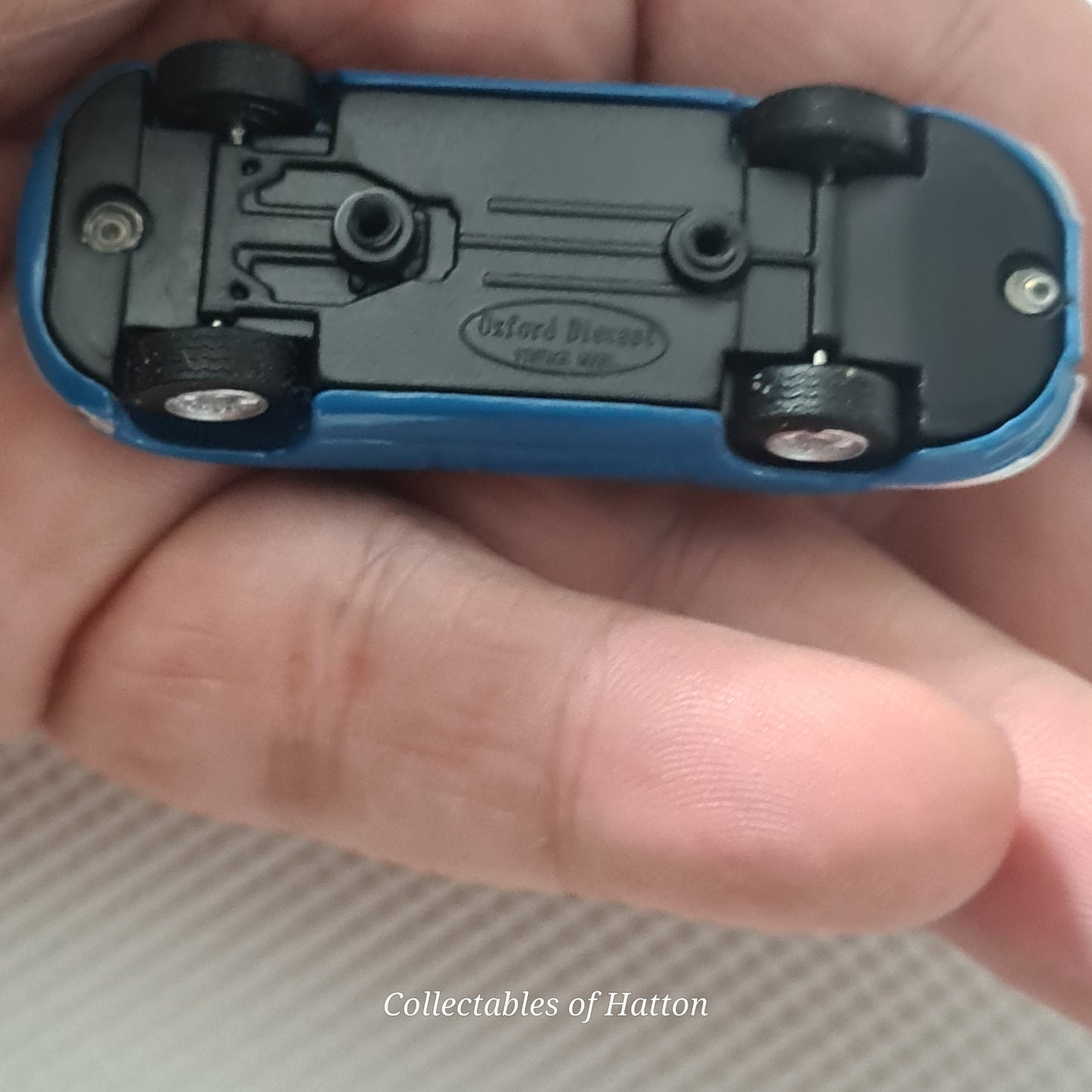 Oxford Diecast 1:76 Jaguar E-Type coupe blue diecast loose excellent