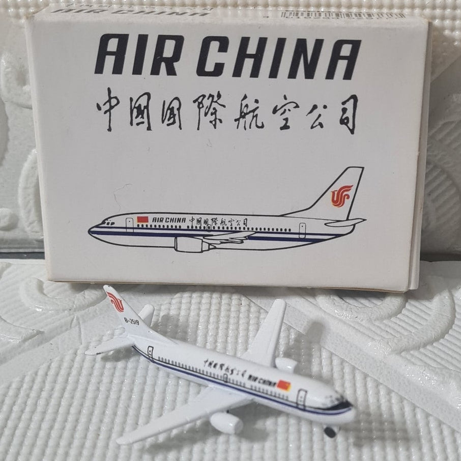air china boeing 737-300