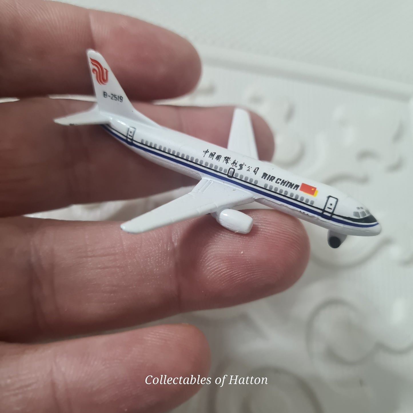 Schabak 1:600 Boeing 737-300 Air China Germany diecast plane boxed 925/77