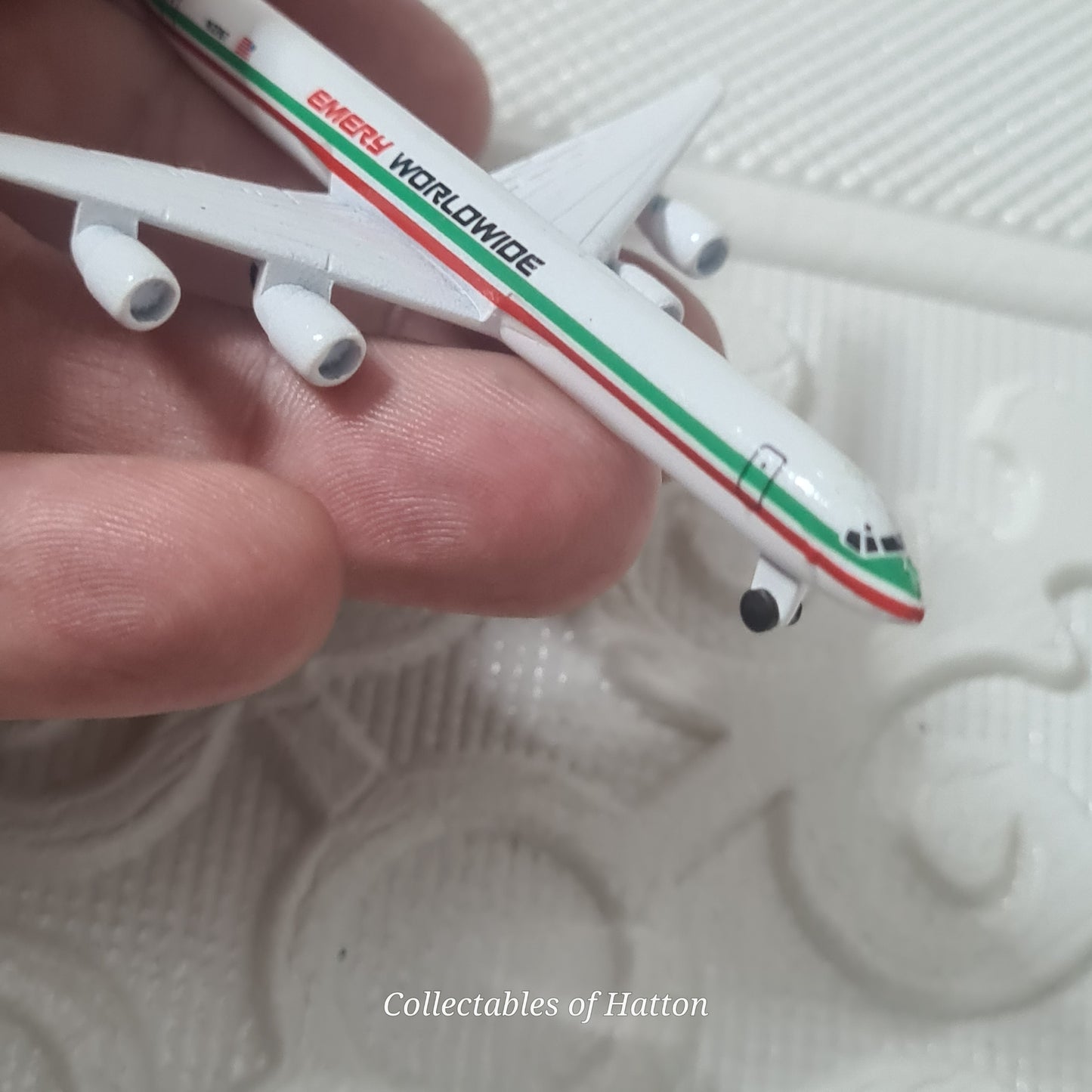 Schabak 1:600 Douglas DC-8 Emery Worldwide  Germany diecast plane boxed 922-41