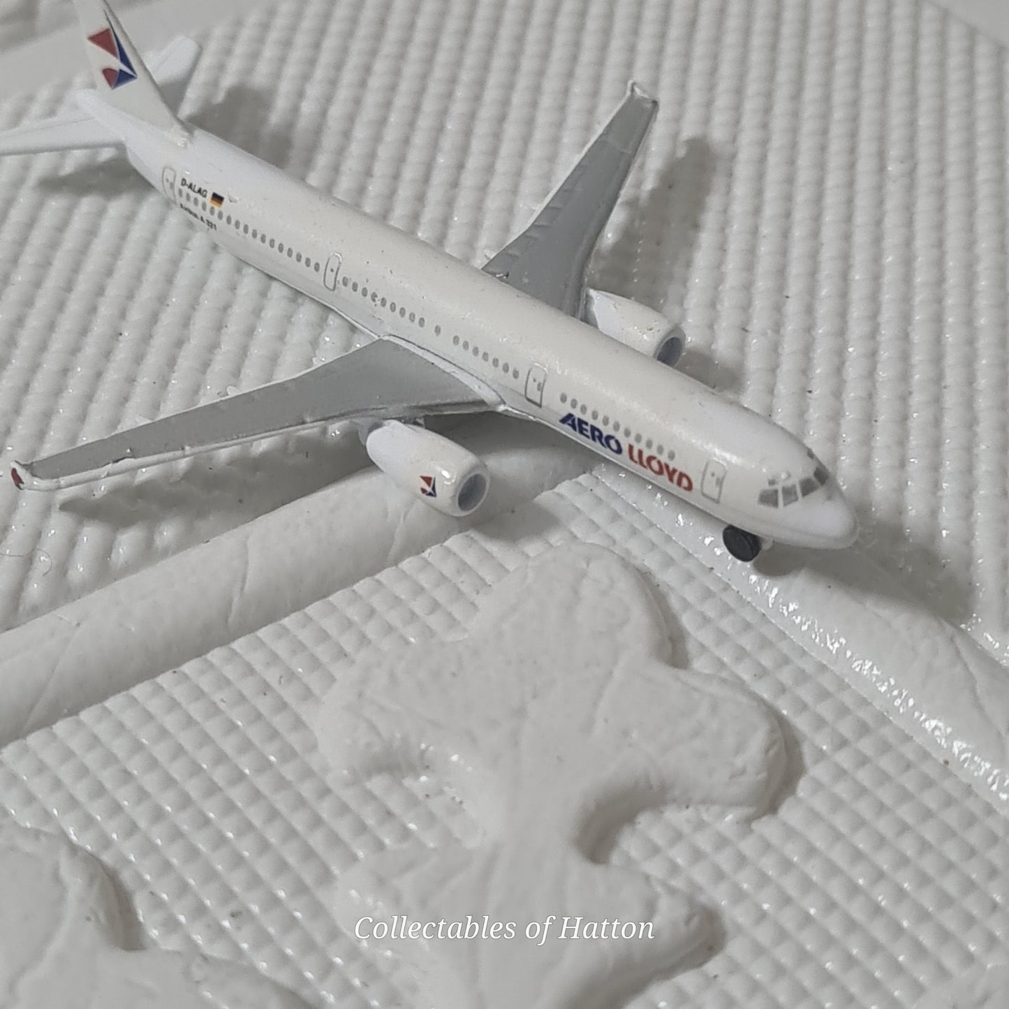 Schabak 1:600 Airbus A-321 Aero Lloyd Germany diecast plane boxed 956/61