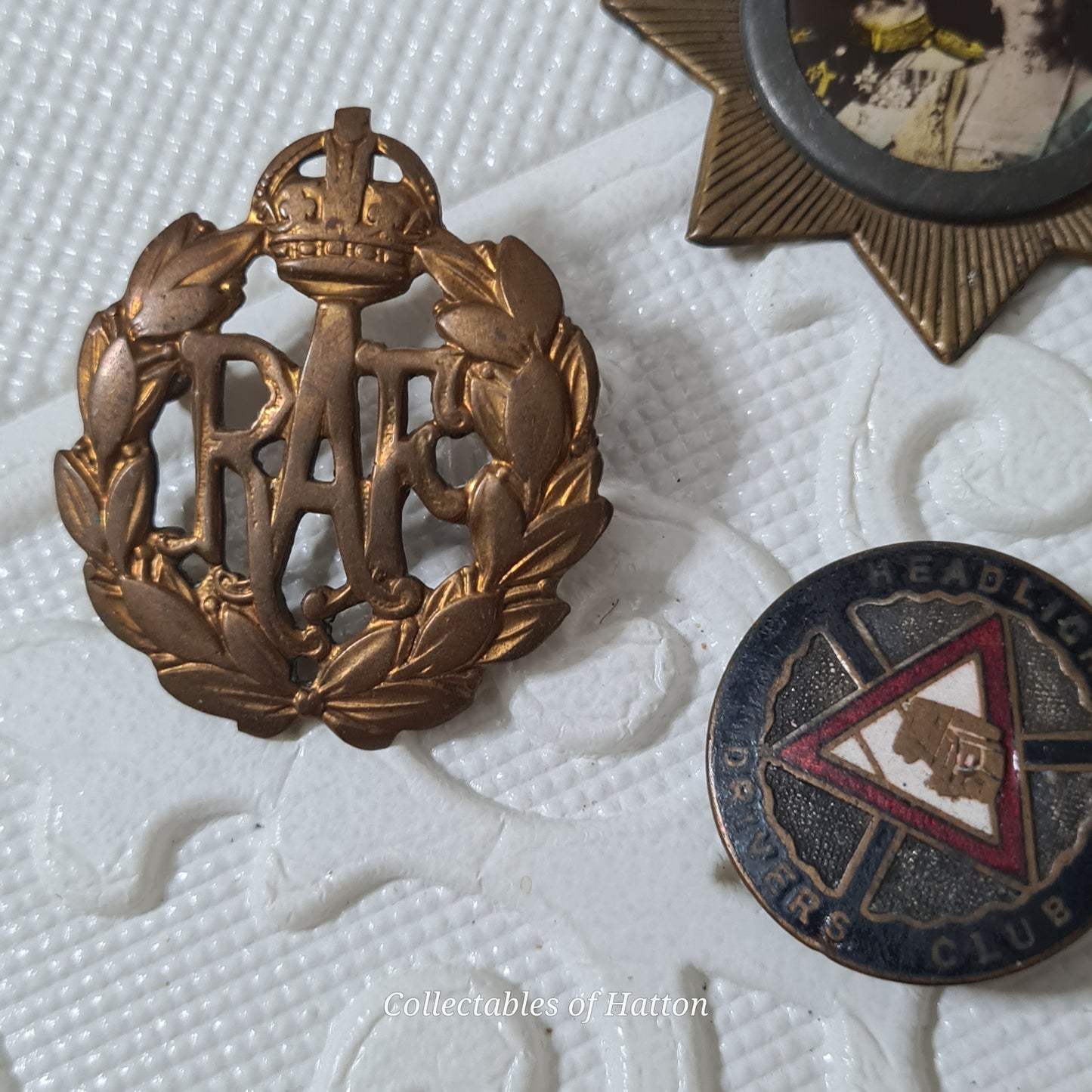 Interesting vintage Military British & royalty related badges buttons RAF etc