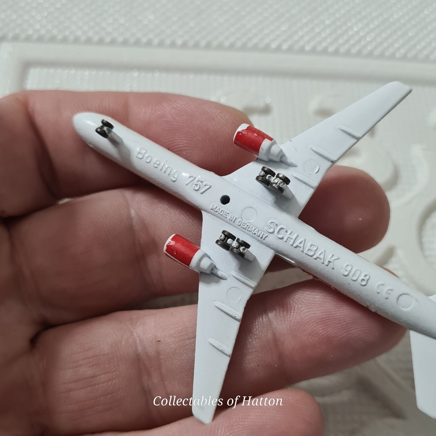 Schabak 1:600 Boeing 757 Air 2000 Germany diecast plane boxed 908/142