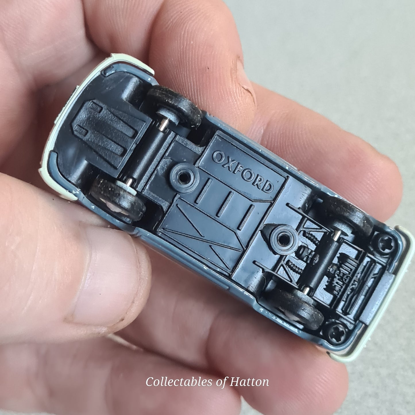 Oxford Diecast 1:76 Volkswagen VW camper/Bus  battleship grey white loose superb