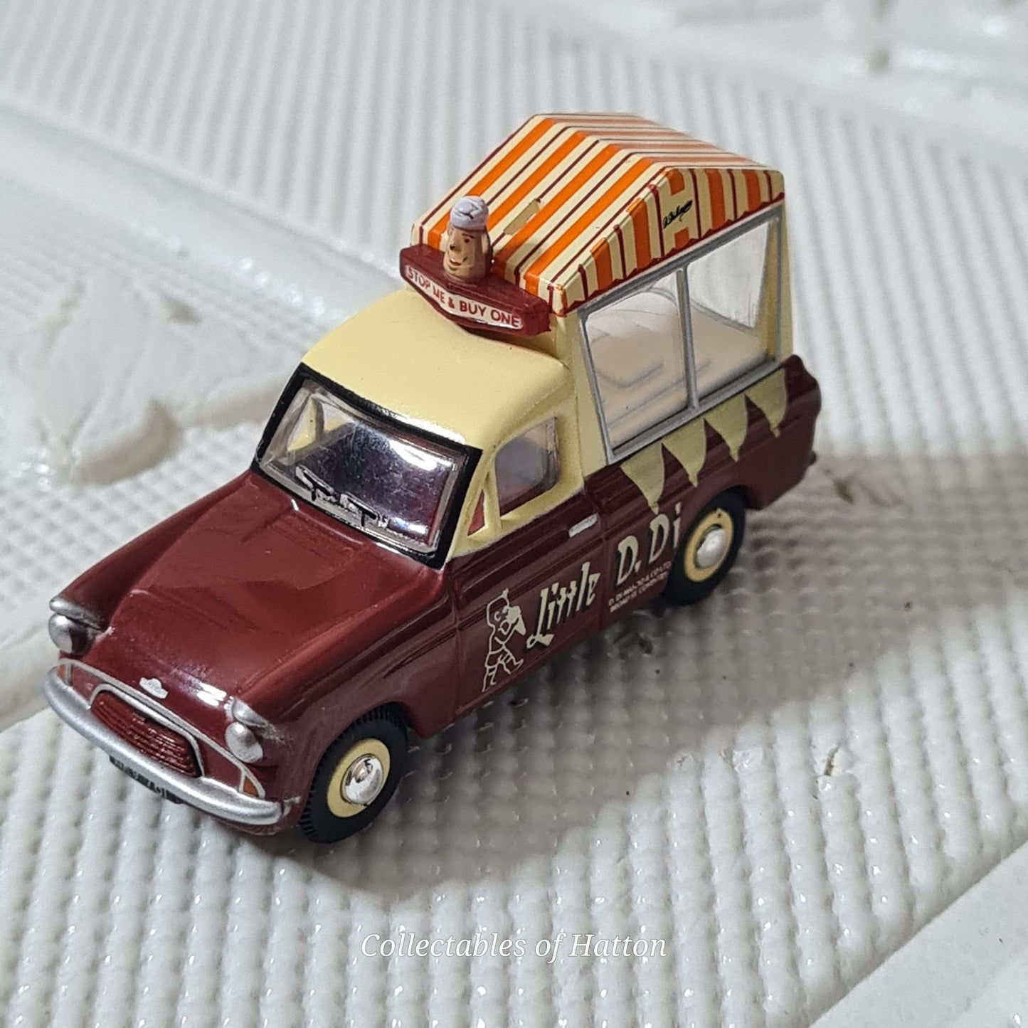Oxford Diecast 1:76 Ford Anglia ice cream van "Little D-Di" loose excellent