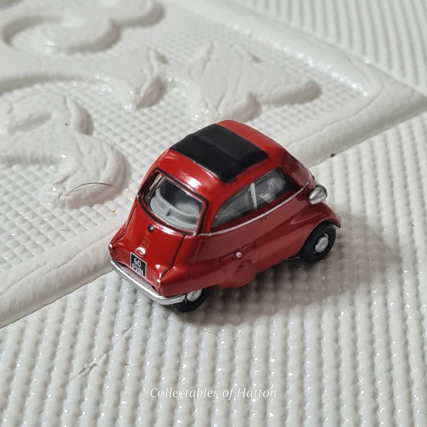 Oxford Diecast 1:76 BMW Isetta Microcar red loose excellent