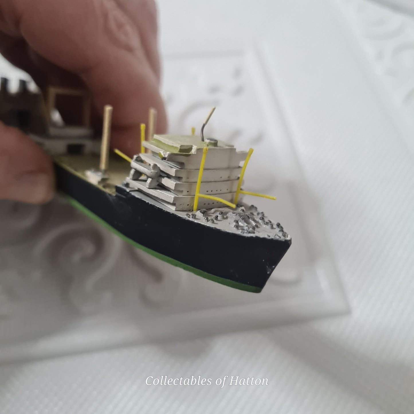 Hansa S 49 1:1250 Waterline Whaler "Willem Barendsz II" 1954 rare metal model ship loose nice example