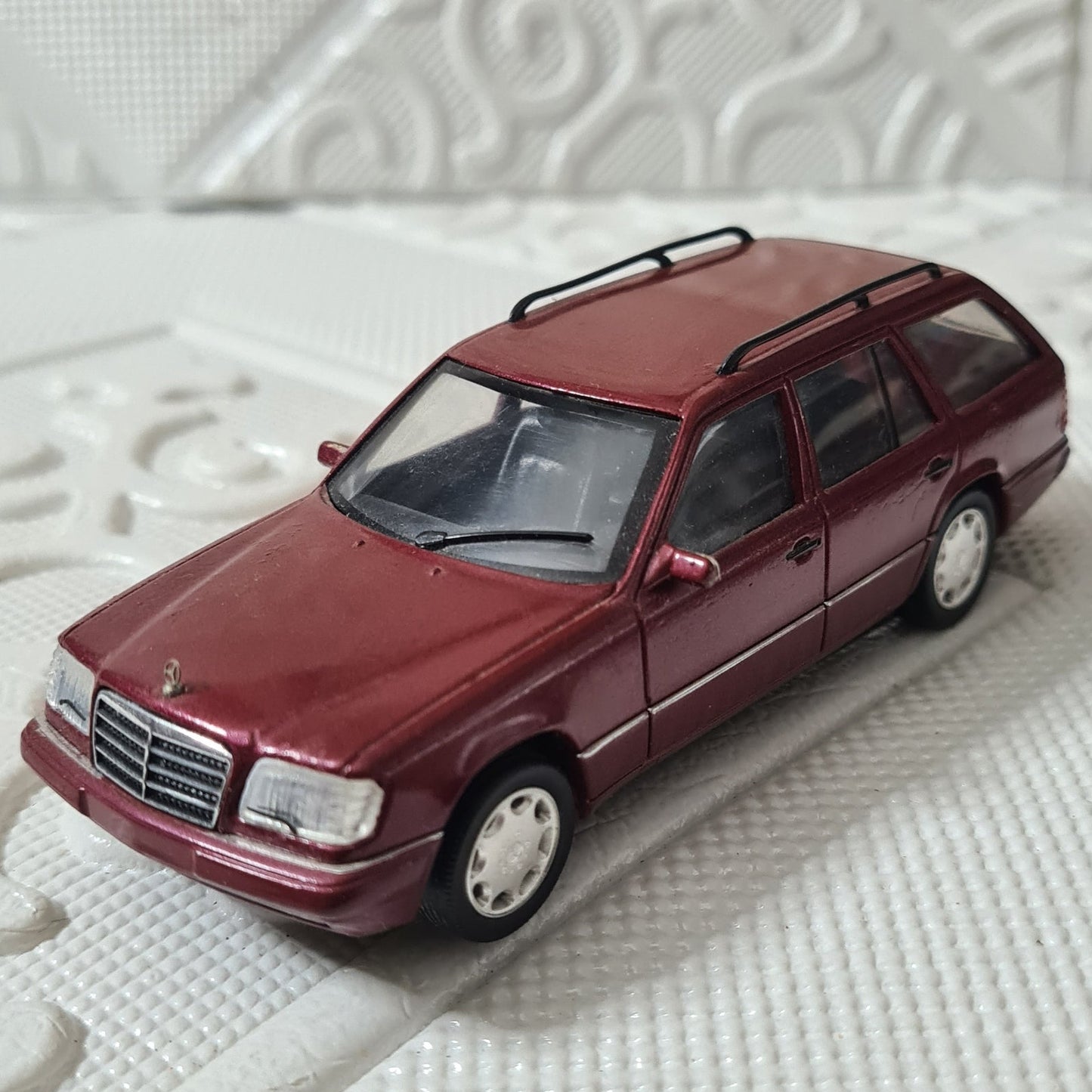 mercedes e320 estate herpa