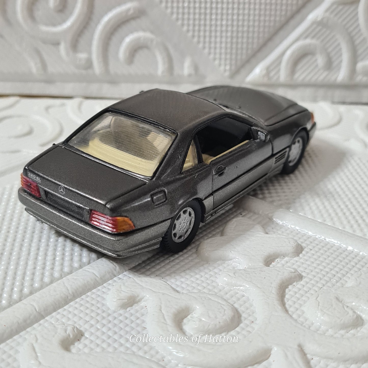 Detail cars cdc 1:43 Diecast Mercedes-Benz 320 sl coupe art 235 loose unboxed Excellent example