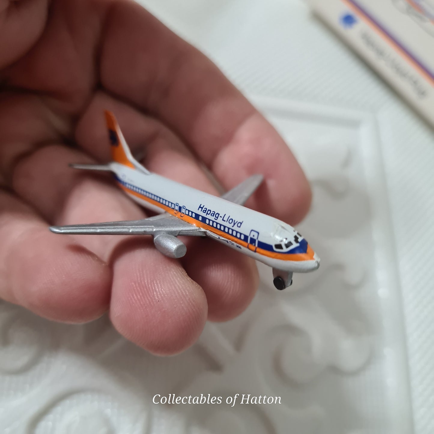 Schabak 1:600 Boeing 737-500 Hapag-Lloyd  Germany diecast plane boxed 945/18