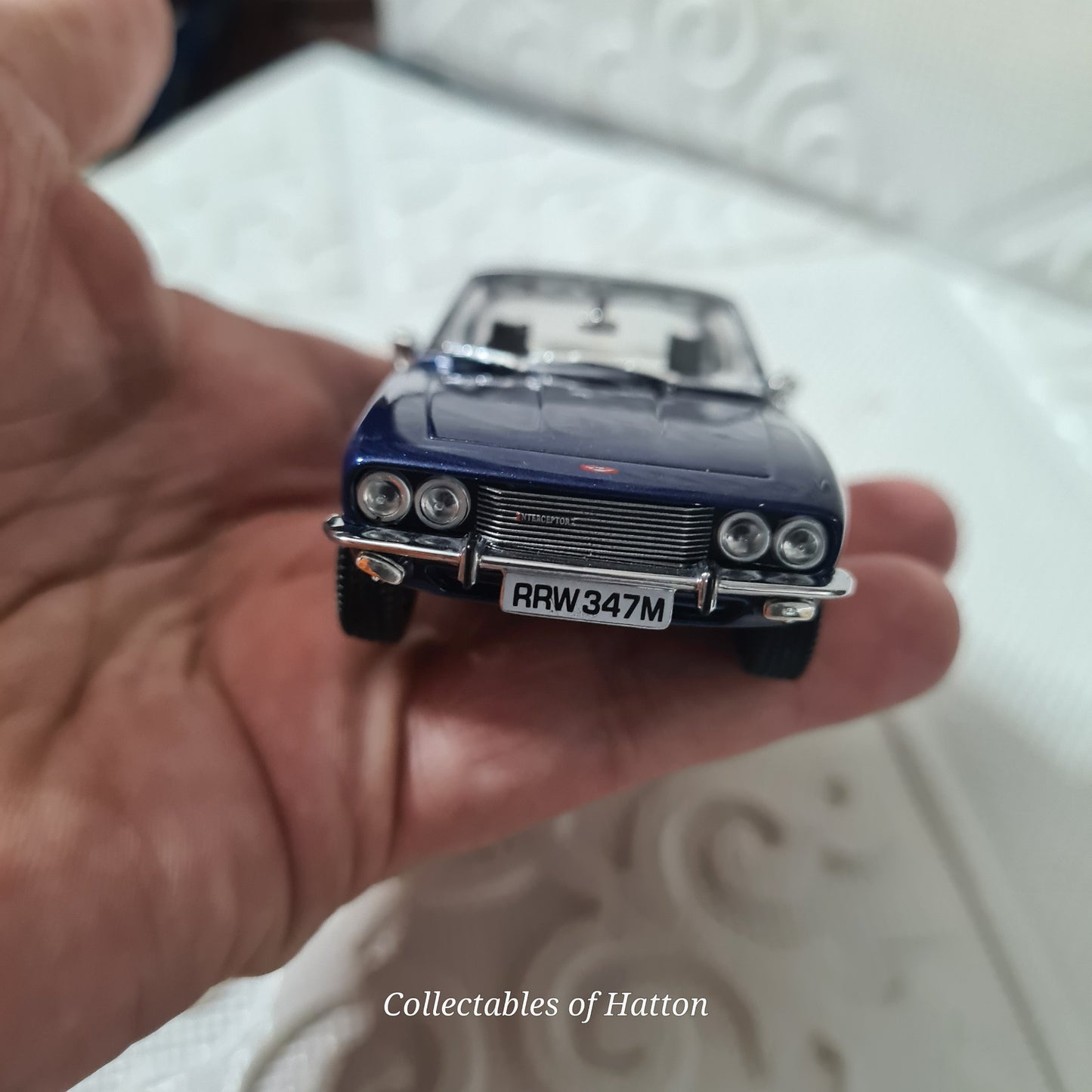 Oxford Diecast 1:43 Jenson Interceptor metallic blue loose perfect