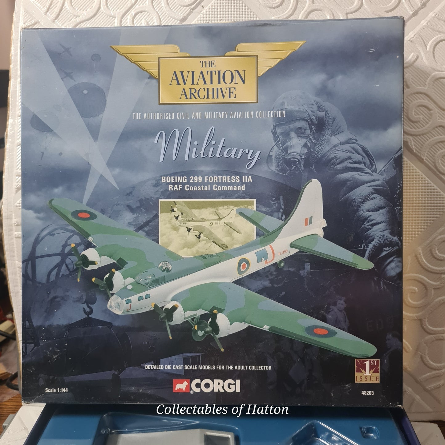 Corgi Aviation 48203 Boeing 299 fortress RAF Coastal command 1:144 Diecast Model boxed perfect