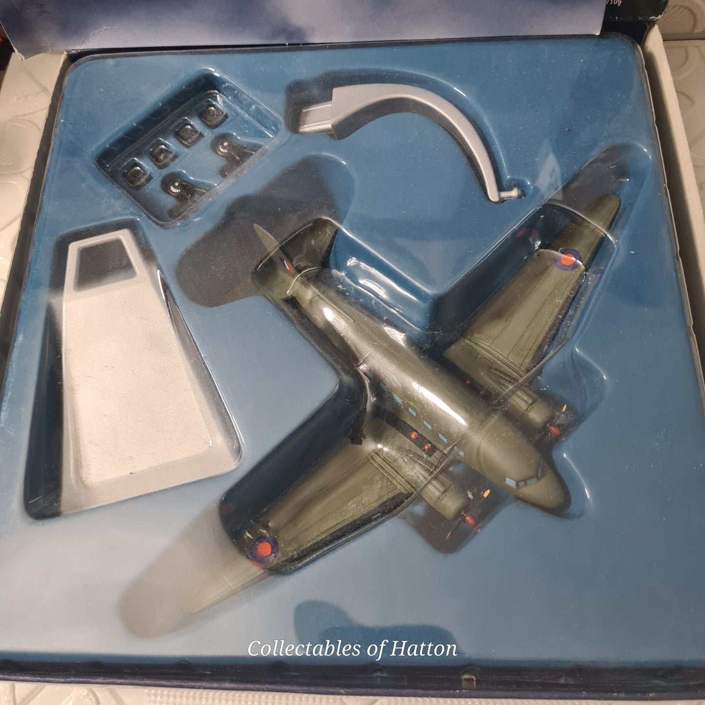 Corgi Aviation 47106 Douglas DC3 RAF 1:144 Diecast Model boxed perfect Complete