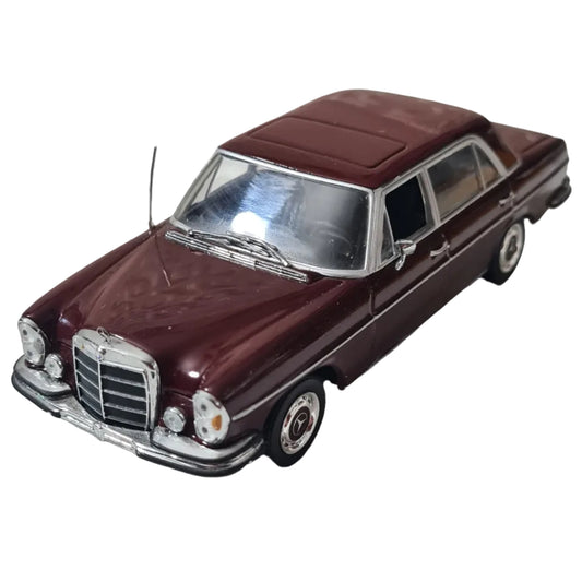 Minichamps 1:43 1965-71 Mercedes-Benz 300 sel 6.3 Burgundy loose excellent