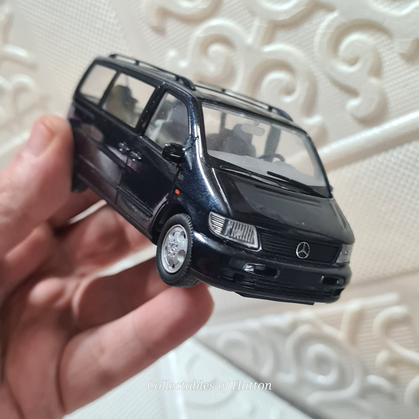 Schuco 1:43 Mercedes-Benz V 230 People carrier v230 vito diecast loose excellent