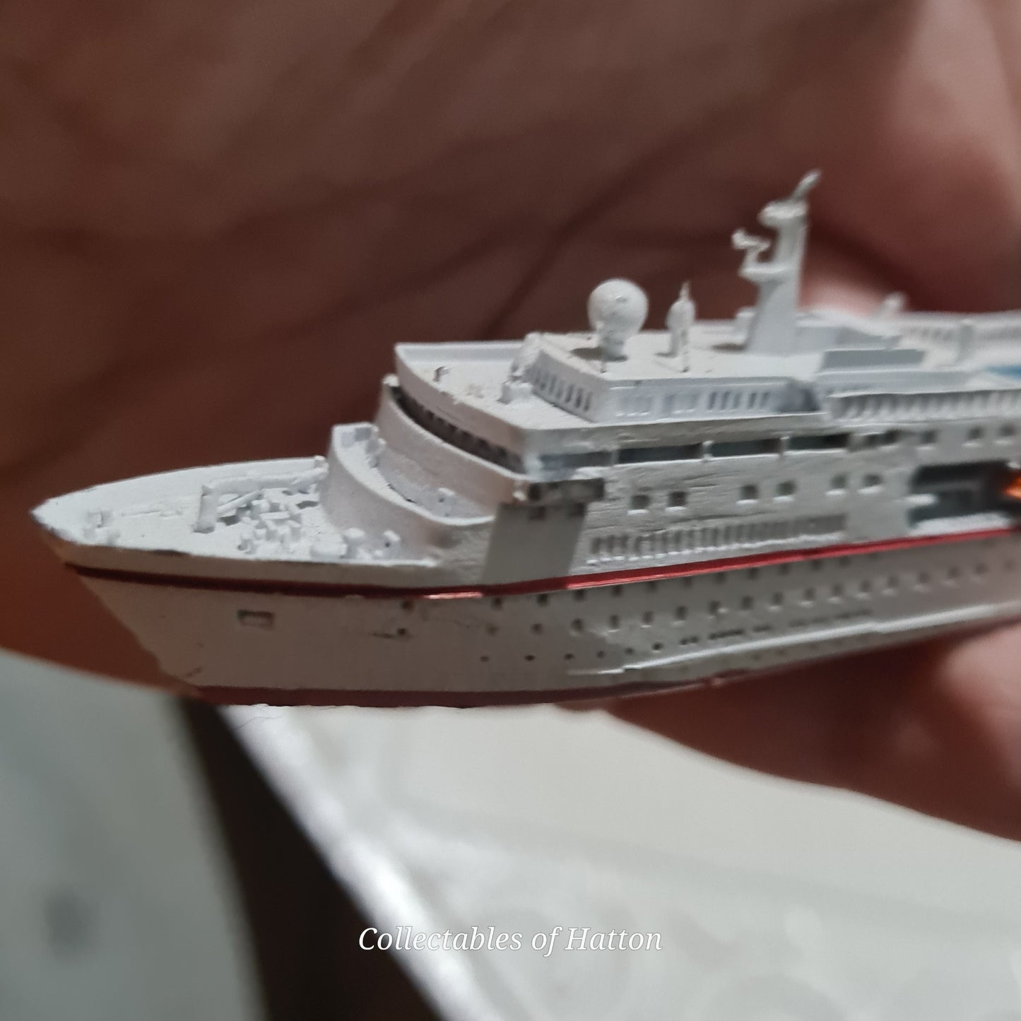 CM-MINIATUREN - CM-KR 241 Deutschland 1:1250 waterline white metal ship rare model