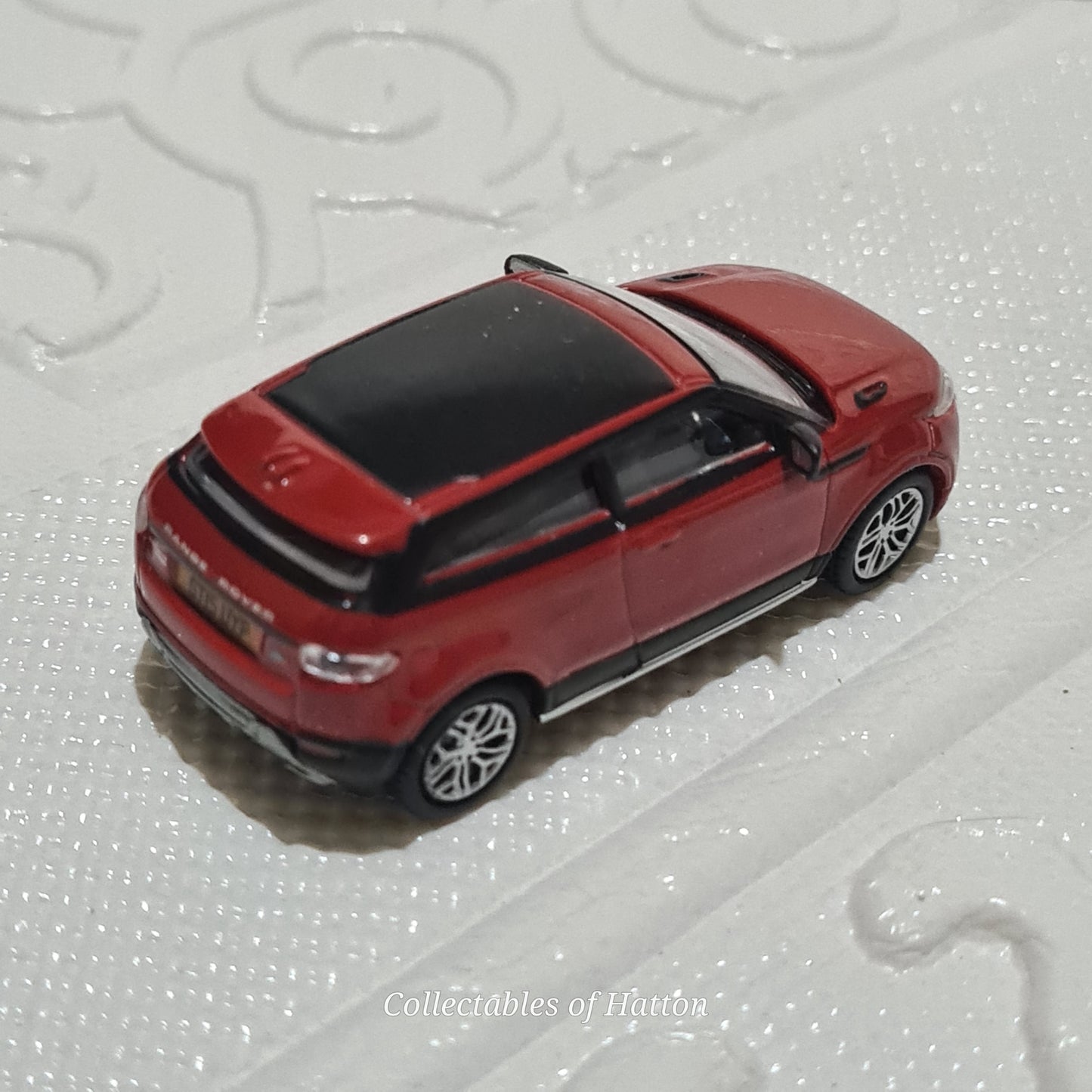 Oxford Diecast 1:76 Range Rover Evoque coupe  diecast loose excellent
