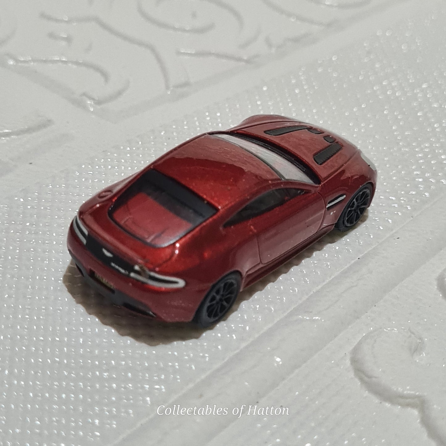 Oxford Diecast 1:76 Aston Martin V12 Vantage S diecast loose excellent