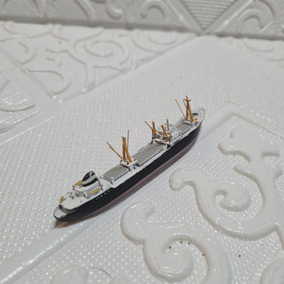CM-MINIATUREN - CM-KR 300 Fairwind 1:1250 waterline white metal ship rare model