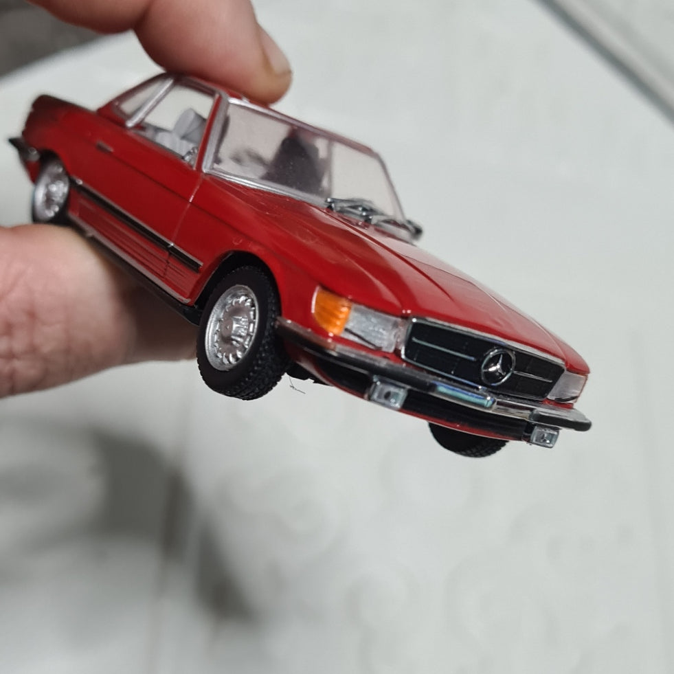 Minichamps 1:43 Mercedes-Benz 280sl-500sl 1970-1989 red loose diecast model