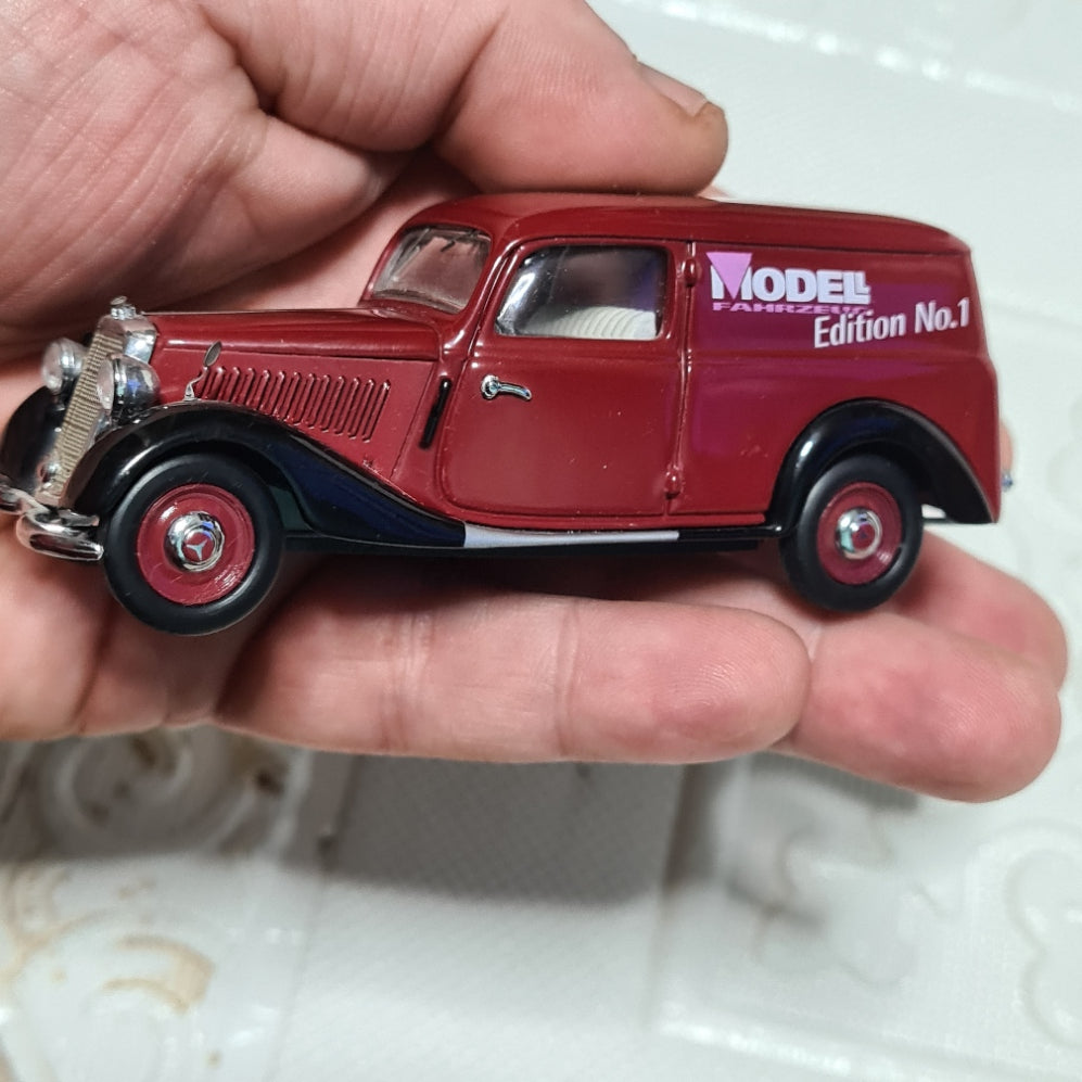 Schuco 1:43 Mercedes-Benz 170v van modell edition no 1 loose diecast model vgc