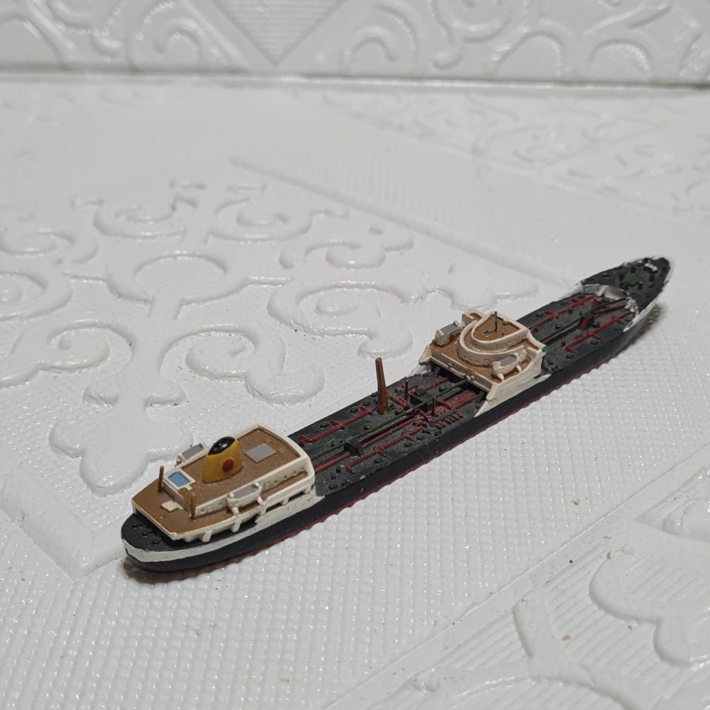 Hansa 1:1250 S-57 Pallium shell tanker 1959 waterline metal model loose used some wear