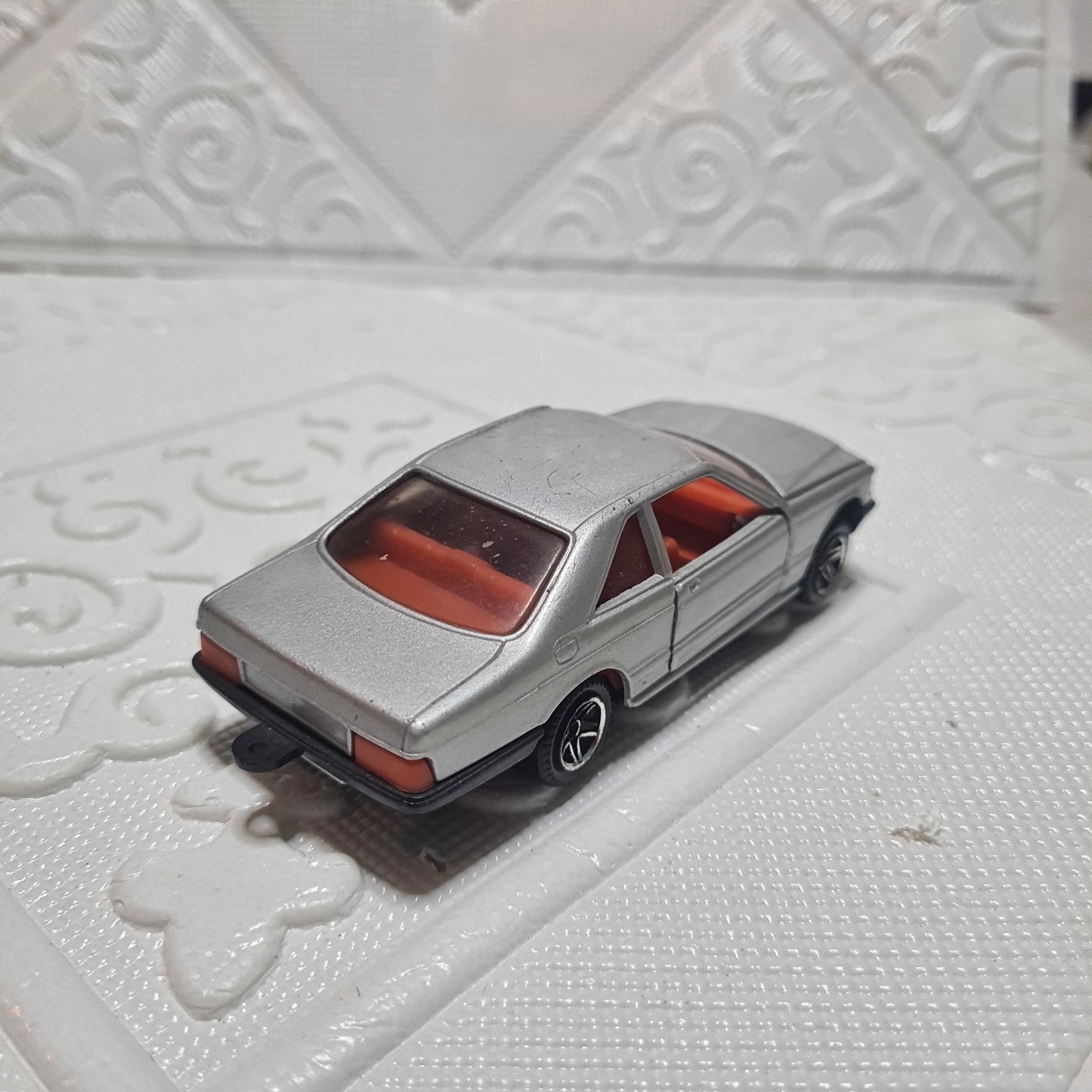 Guisval 1:43 Mercedes Benz 500-Sec loose diecast Spain model car good example
