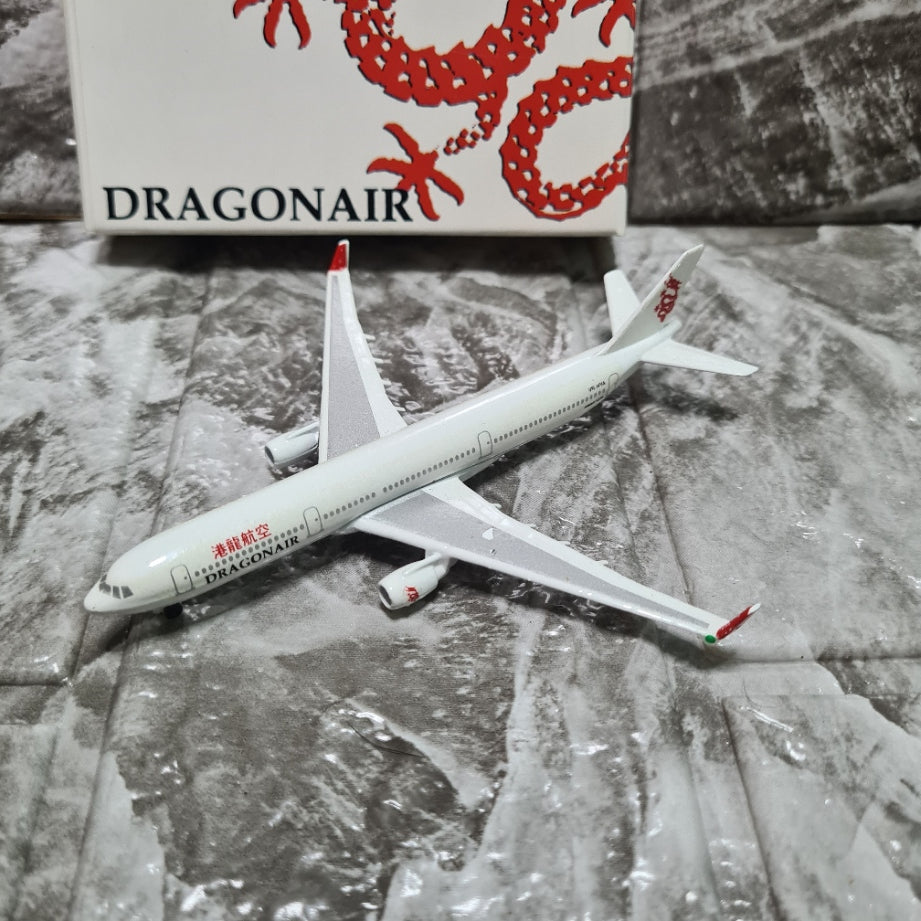 Schabak 1:600 Airbus A-330 Dragonair made Germany diecast plane 954/167