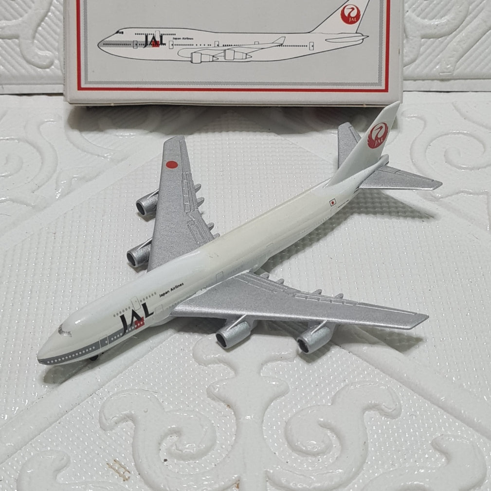 Schabak 1:600 Boeing 747-400 Japan airlines JAL made Germany diecast plane 921/11