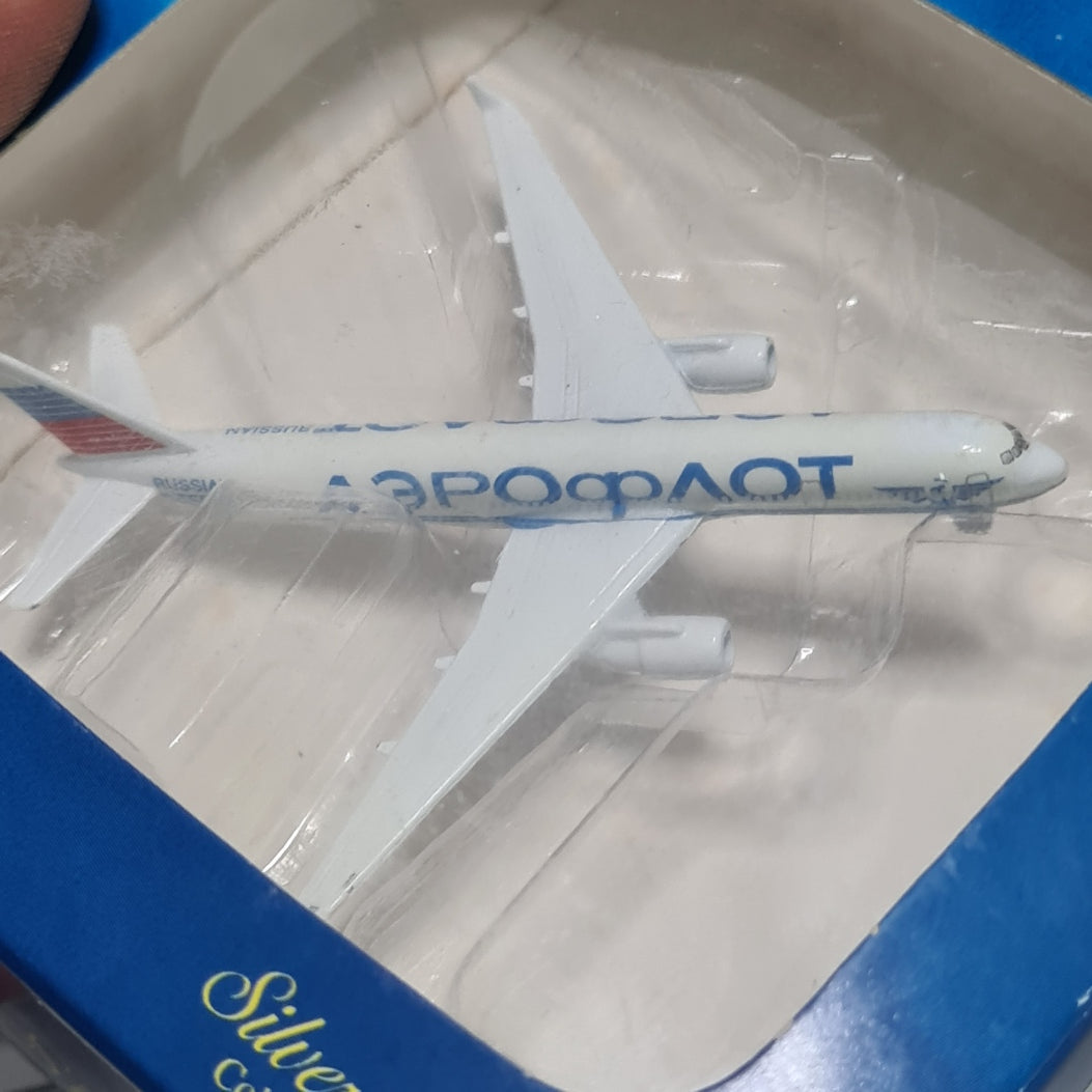 Schabak 1:600 Aeroflot Tupolev 204 rare 2000 made Germany diecast plane 2901/2902