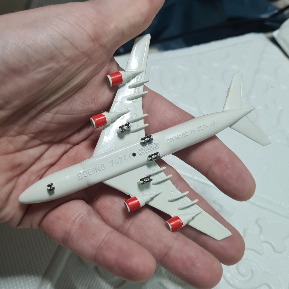 Schabak 1:600 Boeing 747-200SF Cargo SAS  made Germany diecast plane 901/16c