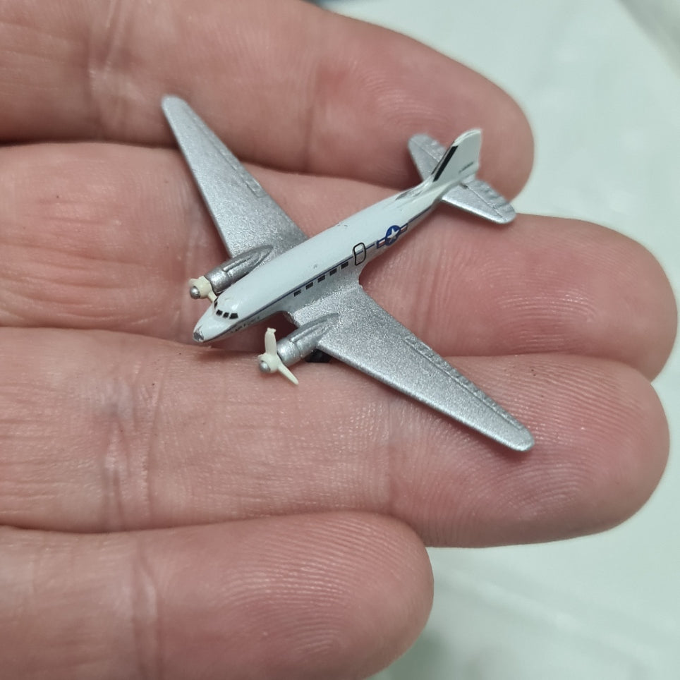 Schabak 1:600 US Air Force DC3 C-54 Dakota berlin airlift made Germany diecast plane 932/86