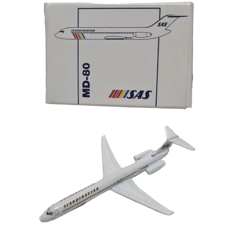 Schabak 1:600 Douglas MD-80 SAS Scandinavian airlines made Germany diecast plane 904/16