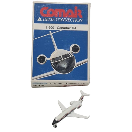Schabak 1:600 Canadair RJ Comair  made Germany diecast plane 947/170