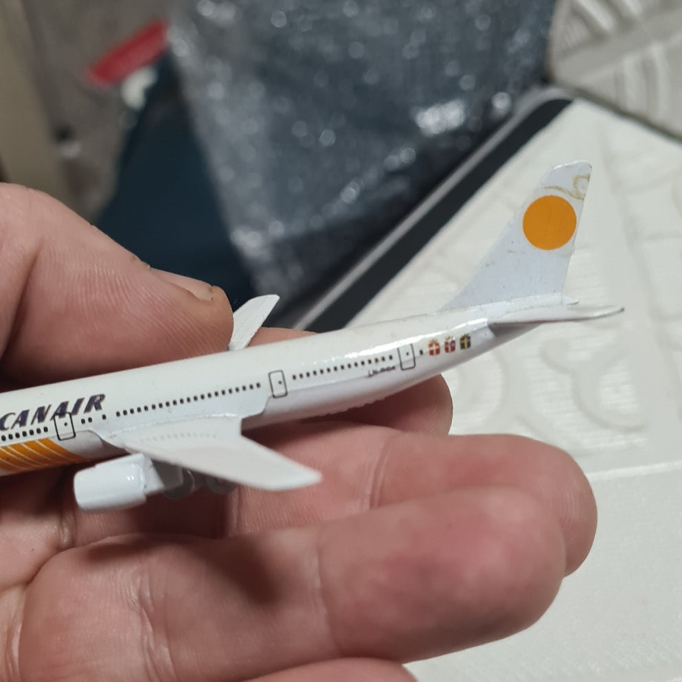 Schabak 1:600 Airbus A-300B Scanair made Germany diecast plane 903/44