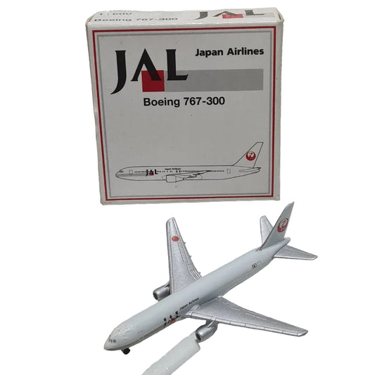 Schabak 1:600 Boeing 767-300 JAL Japan Airlines made Germany diecast plane 927/11