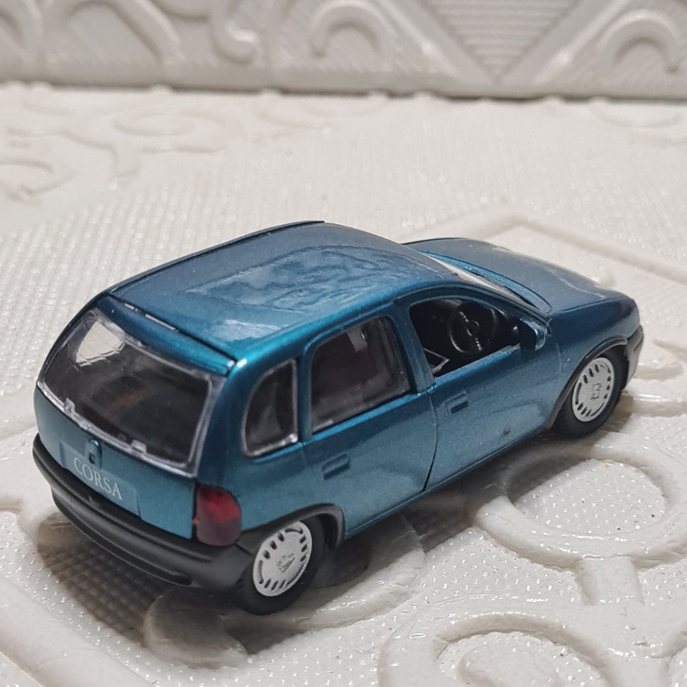 Gama 1:43 Opel/Vauxhall Corsa metallic blue  loose excellent diecast Germany made