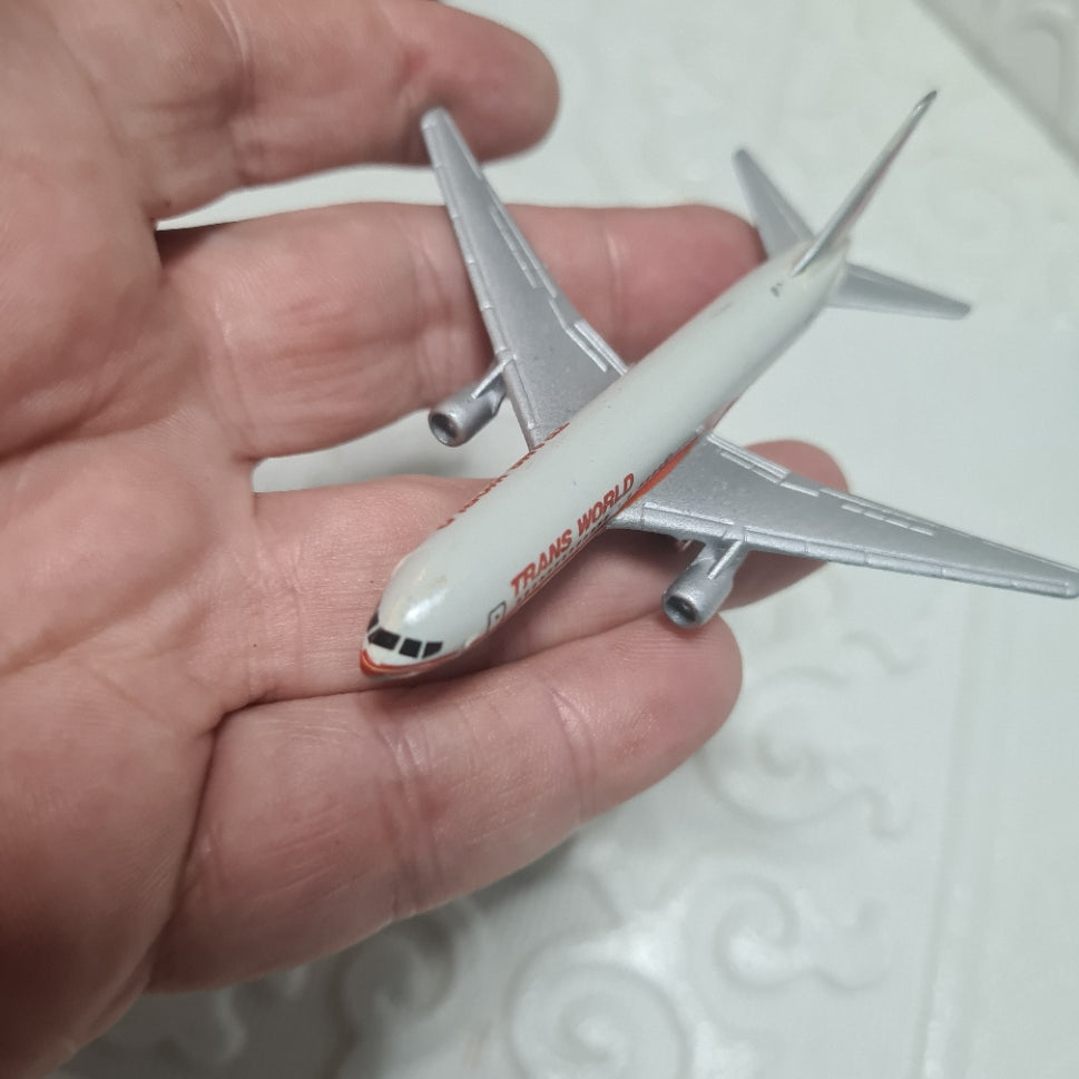 Schabak 1:600 Boeing 767 Trans World Germany diecast plane 907/10