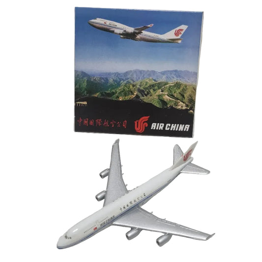 Schabak 1:600 Boeing 747-400 Air China Germany diecast plane /77