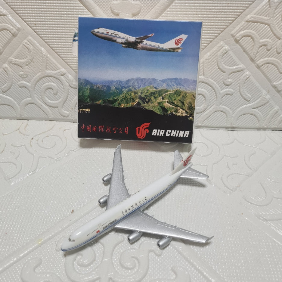 Schabak 1:600 Boeing 767 Trans World Germany diecast plane 907/10