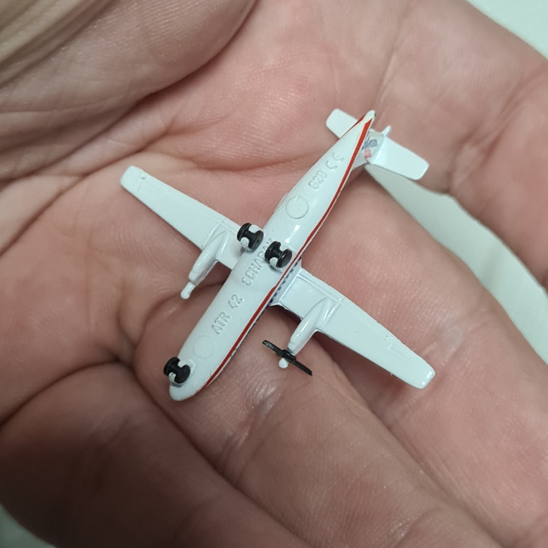 Schabak 1:600 ATR-42 American Eagle Germany diecast plane 929/29