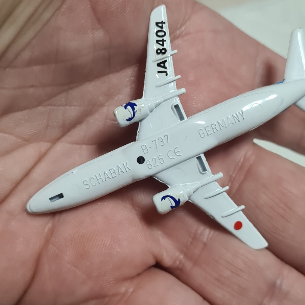 Schabak 1:600 Boeing 737-500 ANK Air Nippon super Dolphin made in Germany diecast plane 825/164