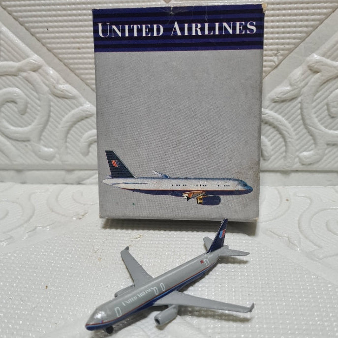 Schabak 1:600 Airbus A-320 United Airlines made in Germany diecast plane 926/23