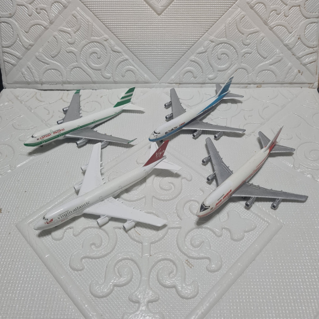 Schabak 1:600 Boeing 747 bundle of loose planes Virgin, Cathay, EL AL, Air India  lot 2