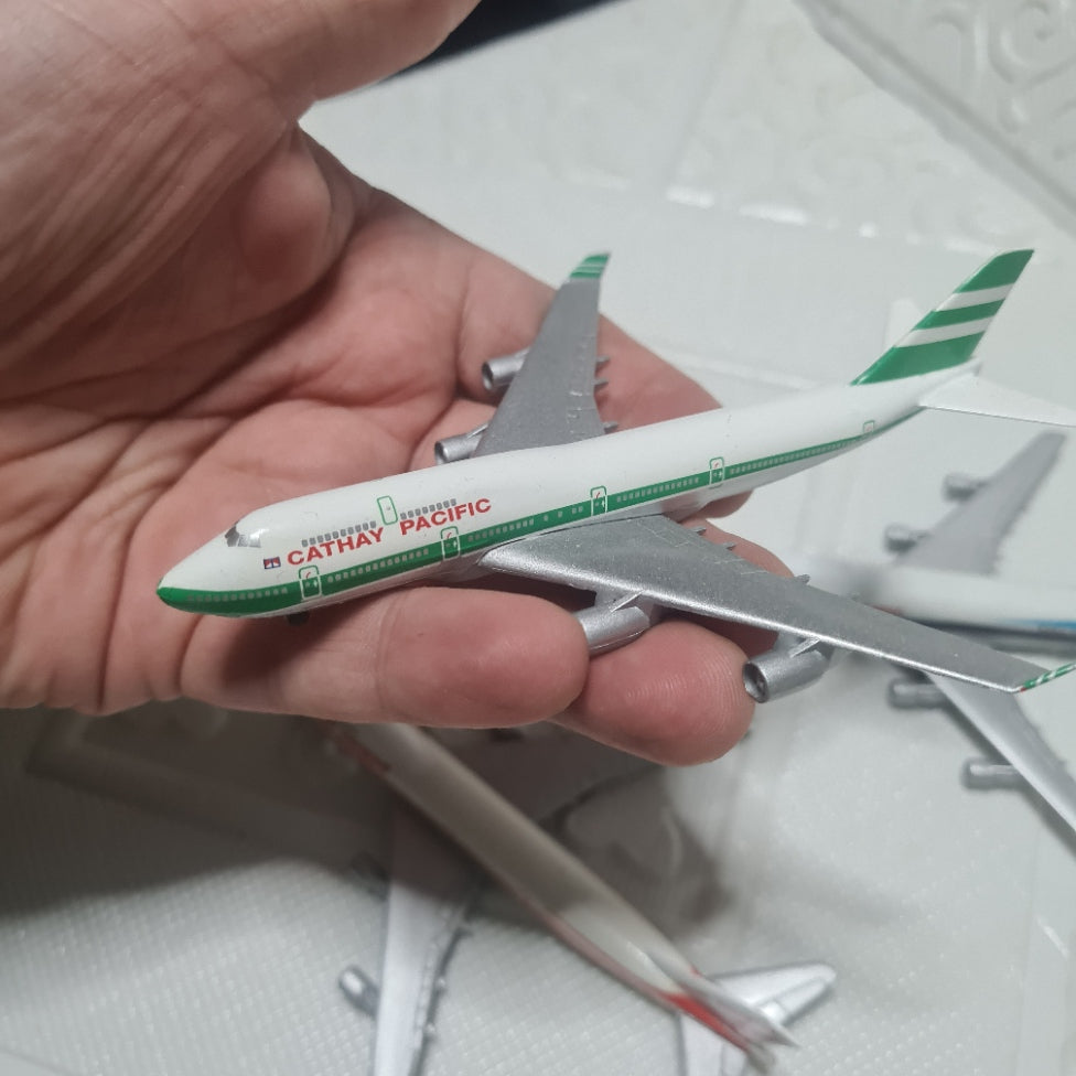 Schabak 1:600 Boeing 747 bundle of loose planes Virgin, Cathay, EL AL, Air India  lot 2
