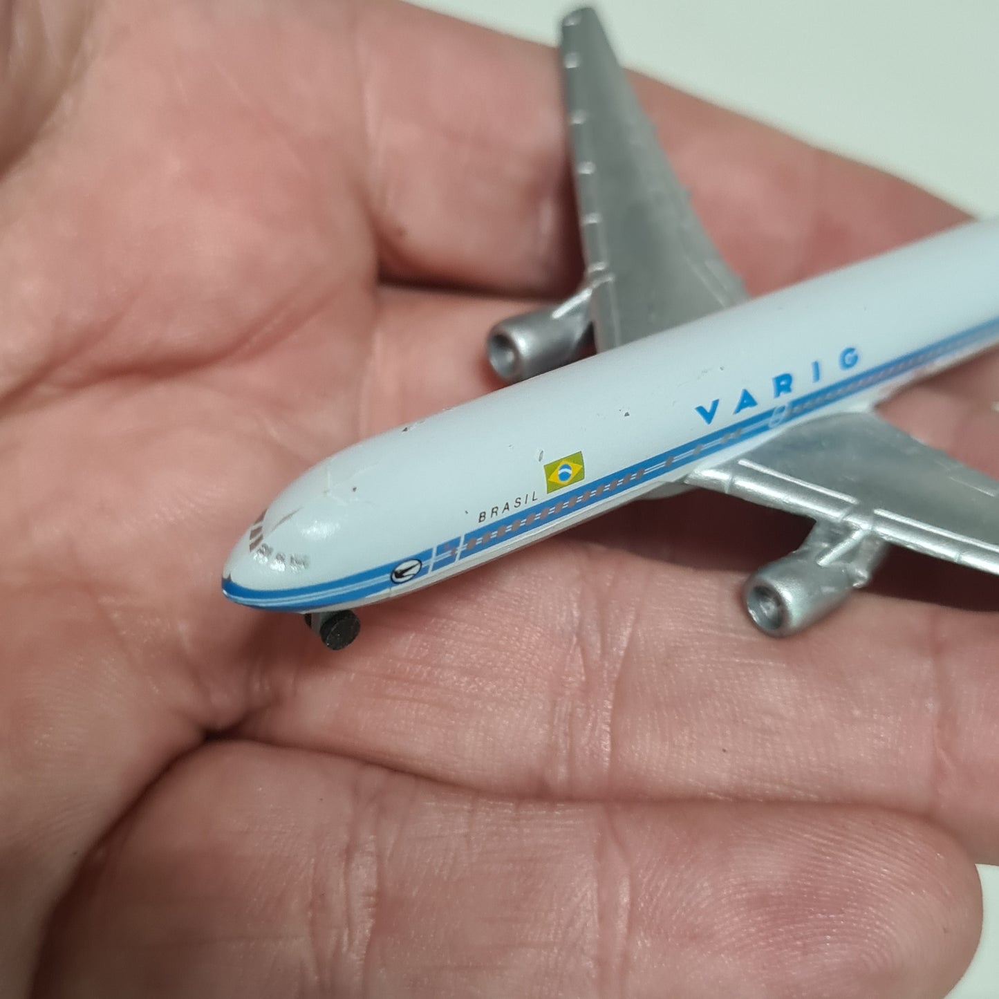 Schabak 1:600 Boeing 767-300 Varig diecast plane German made 927/12