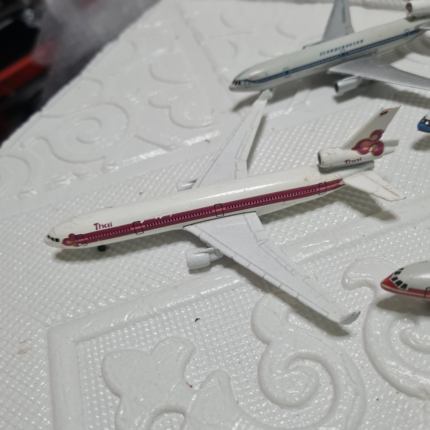 Schabak 1:600 various loose ex-display McDonell Douglas china Ana etc diecast planes bundle  lot 9